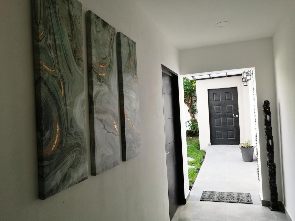 Hotel Boutique Valverde Santa Elena San Salvador Rum bild